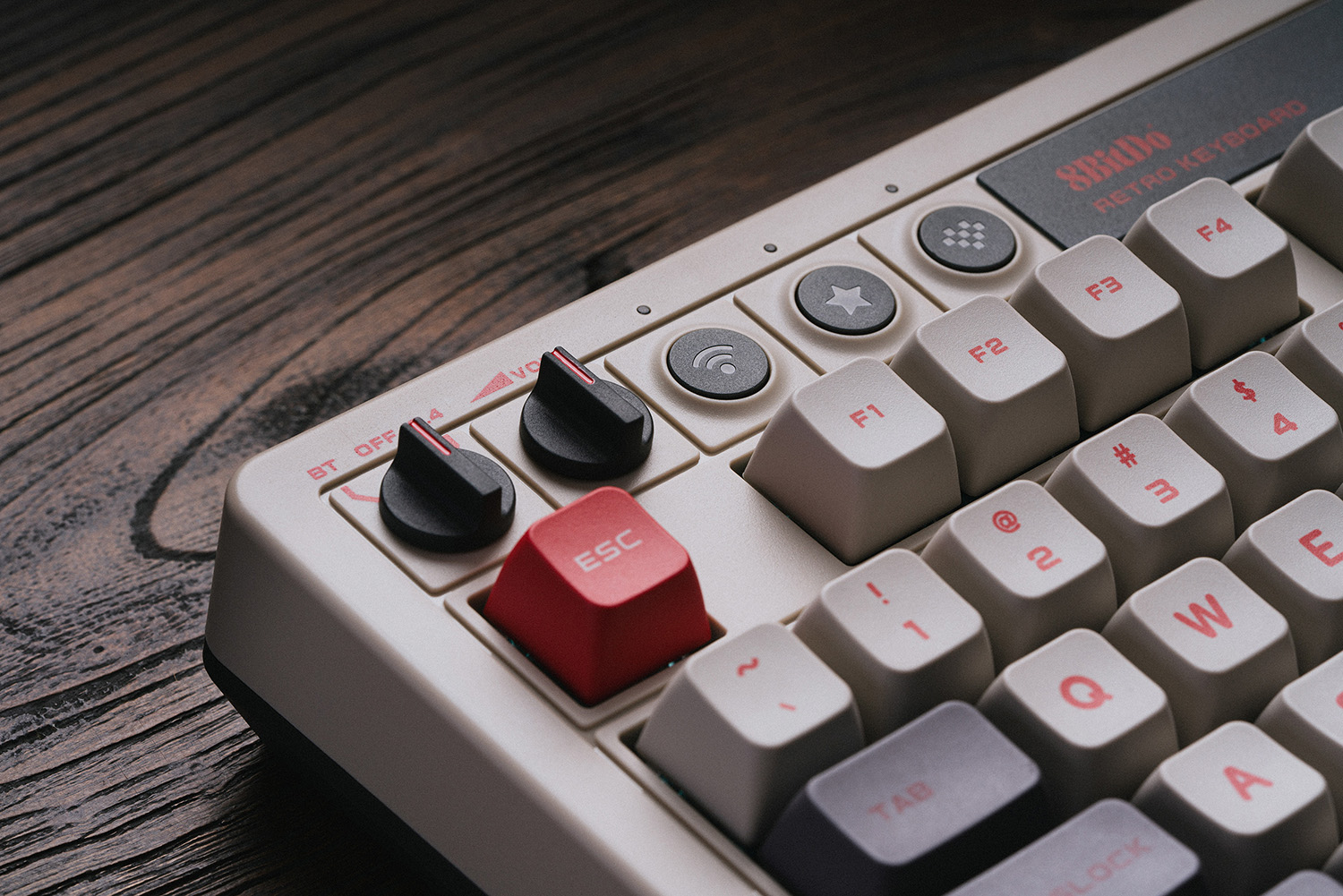 8Bitdo Retro Mechanical Keyboa - Retro Gaming Android ulasan dan harga